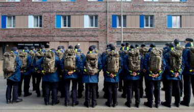 Weitere Forderung nach umfassender Musterung für junge Männer