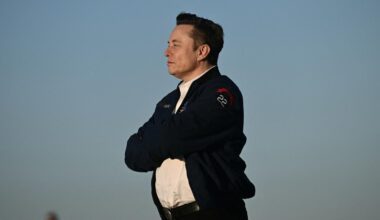 Tesla-Aktionäre genehmigen Musk Rekordvergütung im Billionenwert