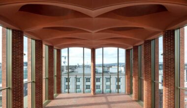 wienerberger UK startet Betondachziegel-Produktion im südenglischen Sittingbourne