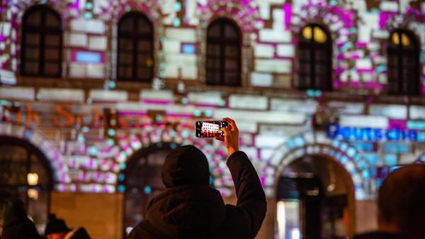 Licht-Spektakel und lange Einkaufsnacht in Fürth: 