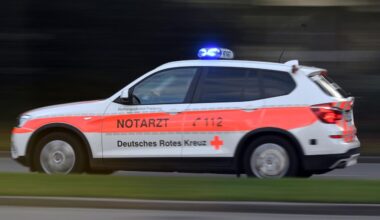 Stuttgart: Fünf Verletzte nach Zusammenstoß von Stadtbahn und Auto