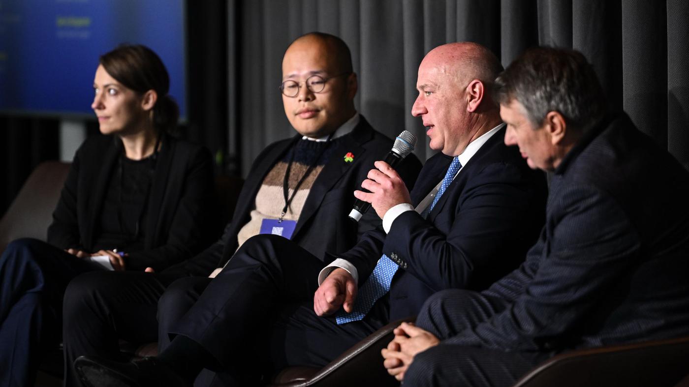 Berlin wird zum Treffpunkt der Freiheitskämpfer