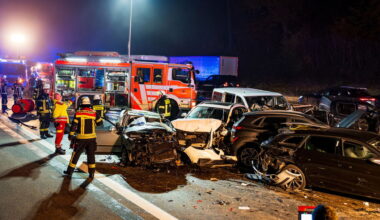 Über 10 Kilometer Stau nach Massenkarambolage auf der A3 - Mehrere Verletzte