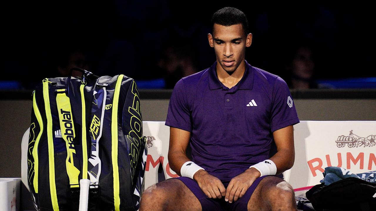 ATP Finals in Turin: Verletzung bremst Auger-Aliassime gegen starken Sinner