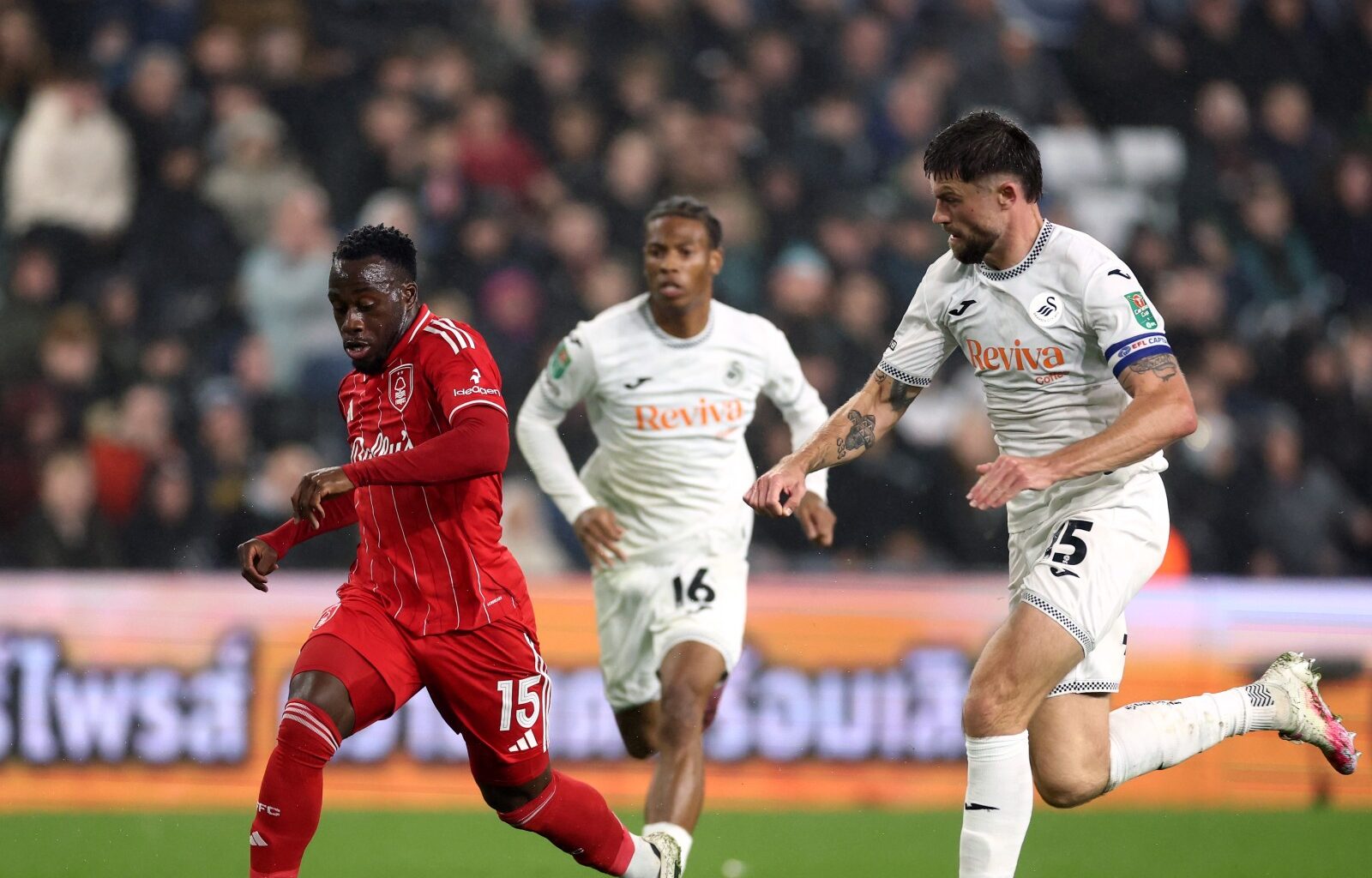 VfB Stuttgart führt Gespräche wegen Stürmer aus der Premier League