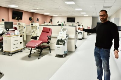 "Zukunftsfähig": DRK-Blutspendezentrum mit neuem Standort in Chemnitz - Blutspende beim Shoppen: In der Sachsenallee warten 20 moderne Liegen auf Spender. Der neue Standort ist gut erreichbar.