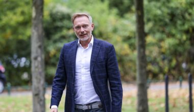 Ex-Minister Lindner wechselt als Manager in Autobranche