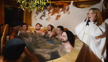 Der heißeste Platz in der Klosterstraße: Baden auf dem Weihnachtsmarkt