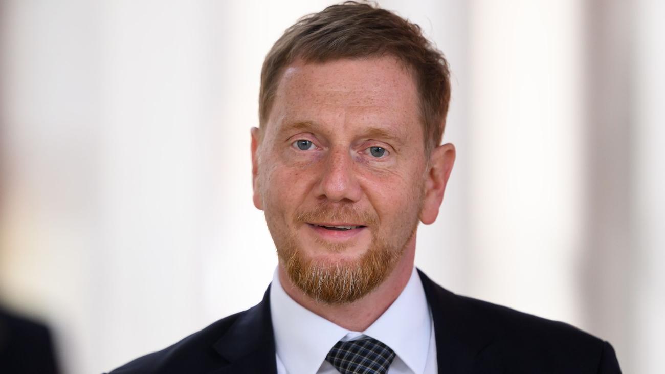 Flüchtlinge aus der Ukraine: Kretschmer für Begrenzung bei Ukraine-Flüchtlingen