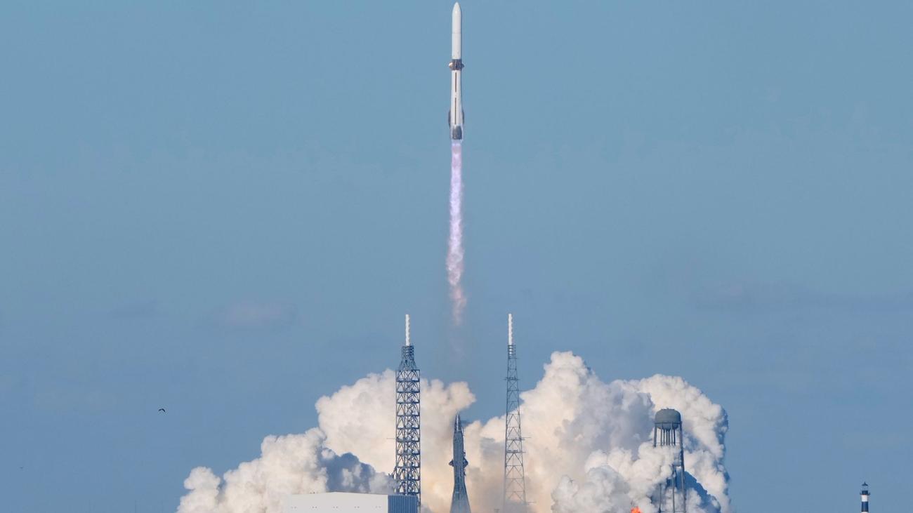 Raumfahrt: Bezos-Rakete bringt Mars-Orbiter ins All