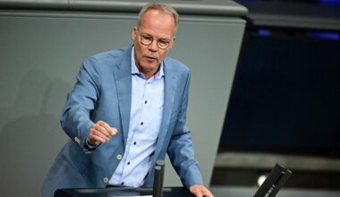 Bundesregierung : Miersch rechnet in den nächsten Tagen mit Einigung über Verbrenner-Aus