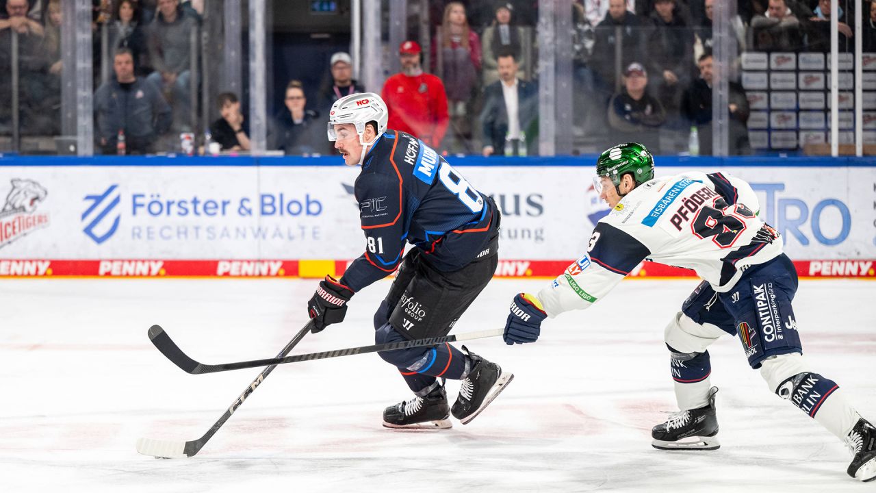 Eisbären Berlin siegen nach spektakulärem Spiel in Nürnberg