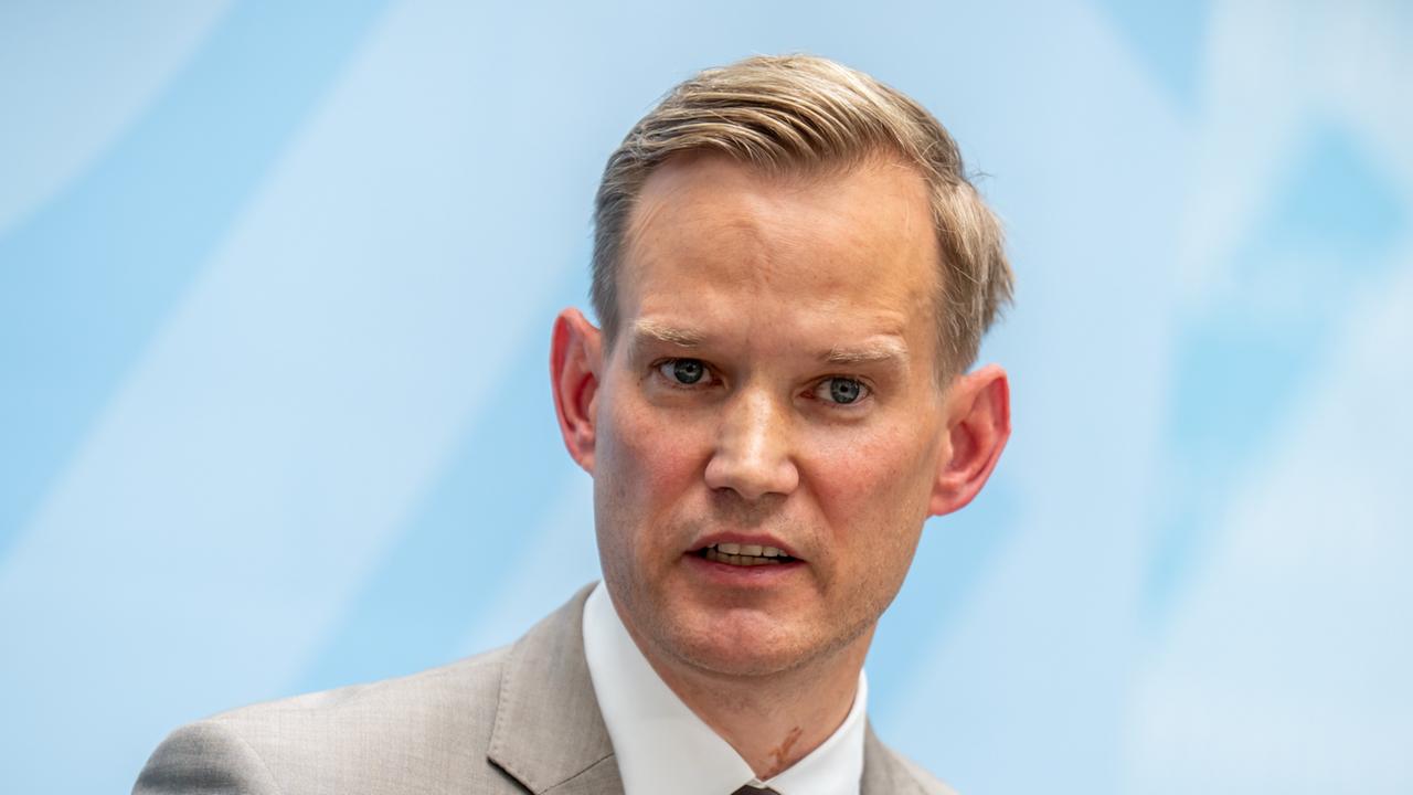 Kritik an Streecks Äußerungen zu teuren Medikamenten für Hochbetagte