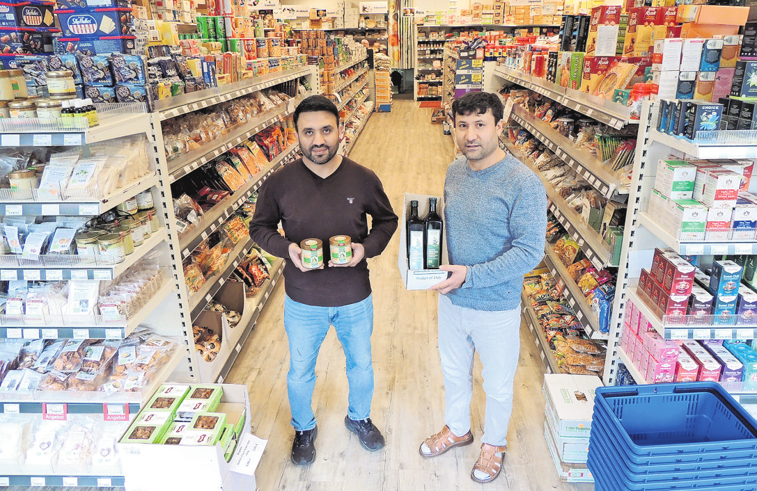 Auf 300 Quadratmetern Verkaufsfläche gibt es authentische asiatische Produkte, Bio-Gewürze und Unverpackt-Artikel – eine nachhaltige Genussreise ohne Flugmeilen.