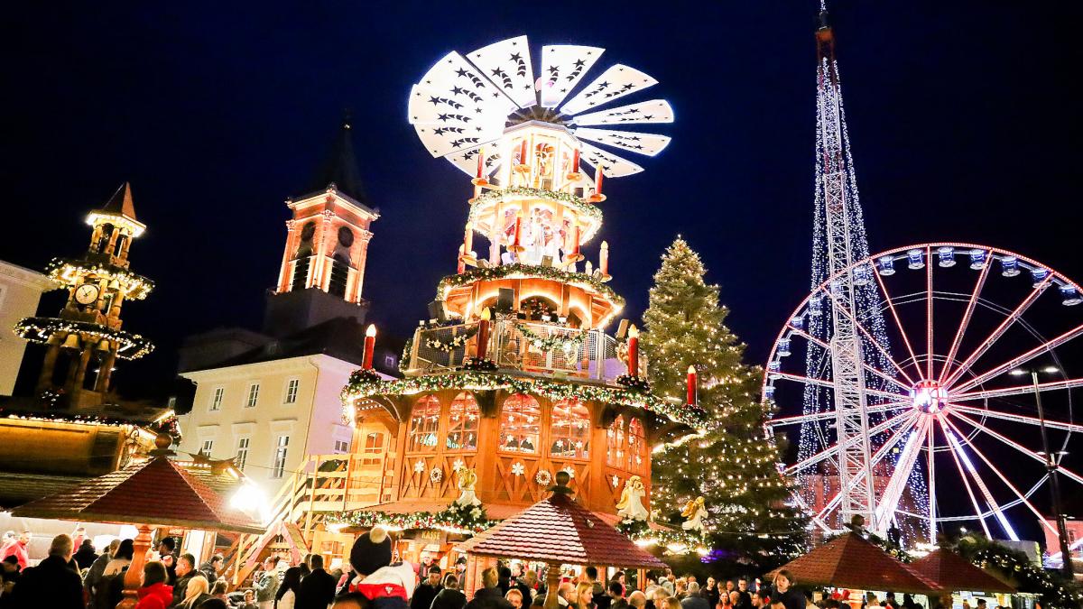 Alles Wichtige zu Öffnungszeiten, Programm und dem fliegenden Weihnachtsmann