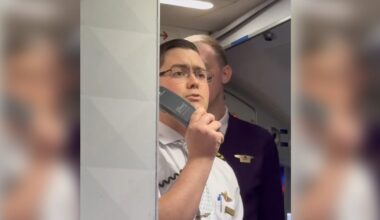 Pilot beruhigt Passagiere mit Flugangst in den USA