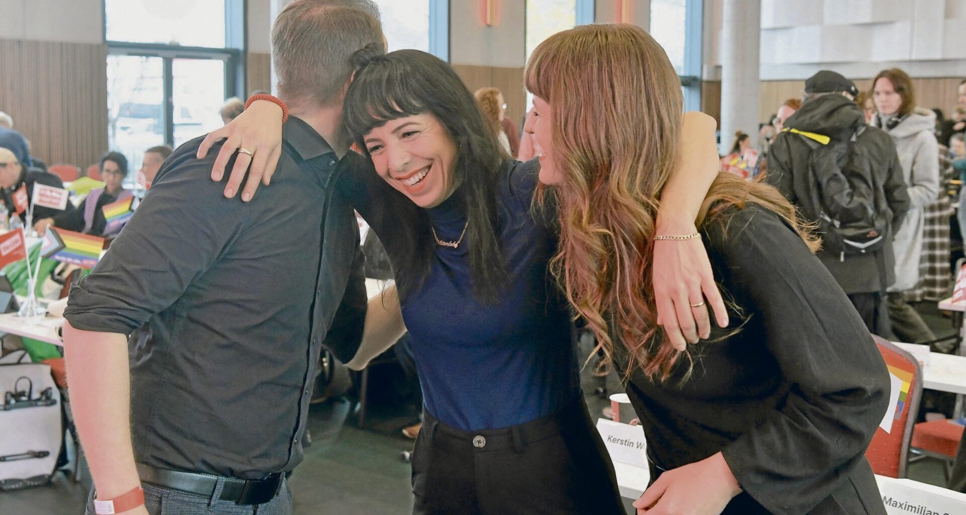 Landesparteitag – Linke in Berlin: Endlich einig