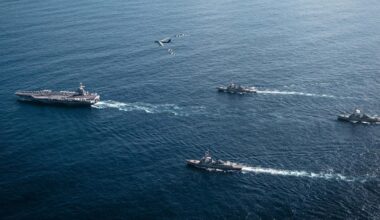 Karibik: US-Flugzeugträger erreicht Karibik | DIE ZEIT