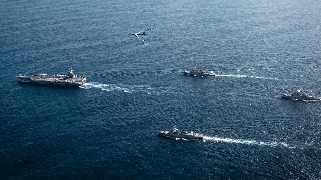 Karibik: US-Flugzeugträger erreicht Karibik | DIE ZEIT