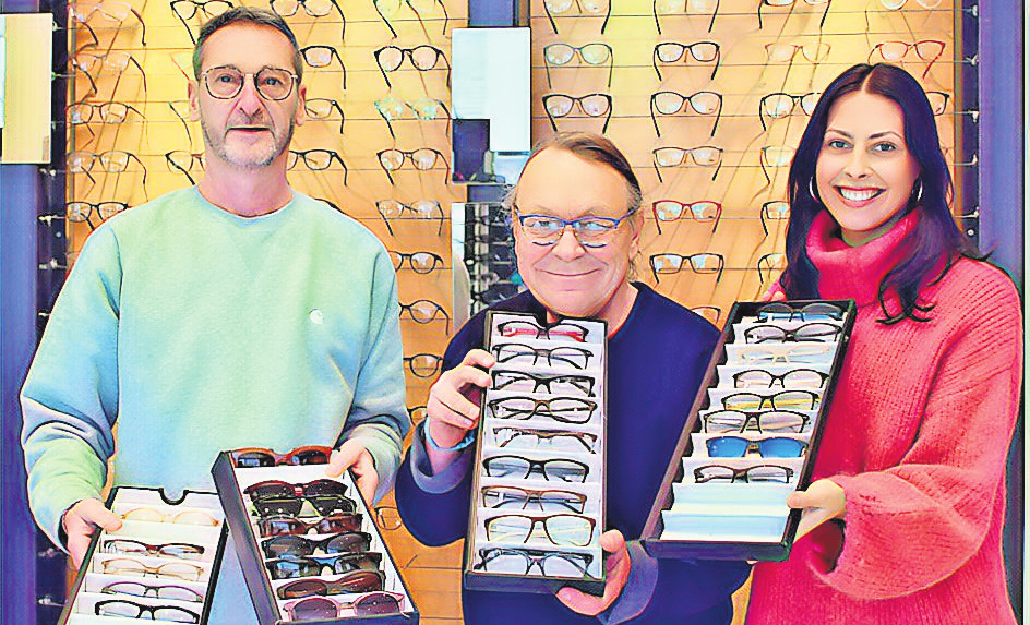 Bis 28. November: Das Traditionsgeschäft feiert 26 Jahre mit 25 Prozent Preisnachlass auf alle Fassungen und günstigen Gläser-Angeboten in der Ringstraße.