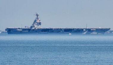 Drogenschmuggel: USA attackieren Boot - Flugzeugträger im Einsatzgebiet