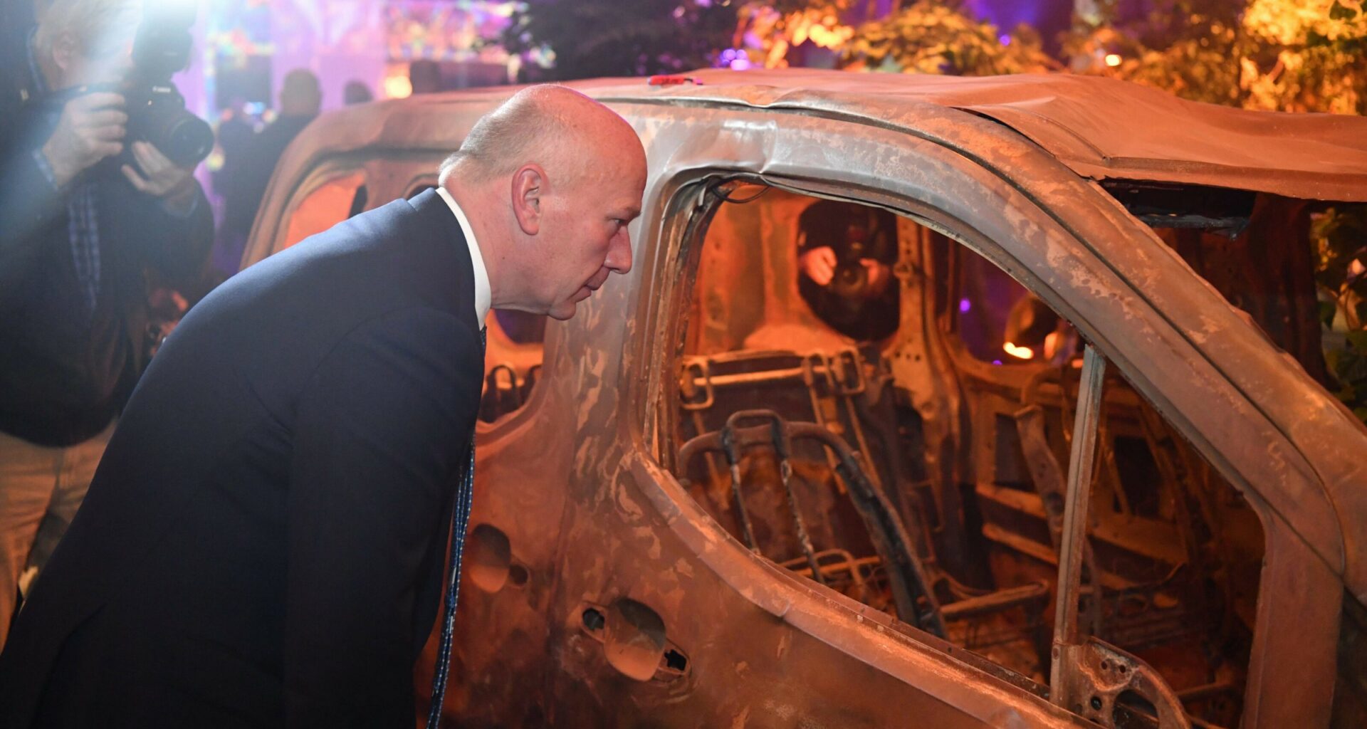 Berlin – Nova-Ausstellung: Bildungssenat könnte Neutralität verletzt haben