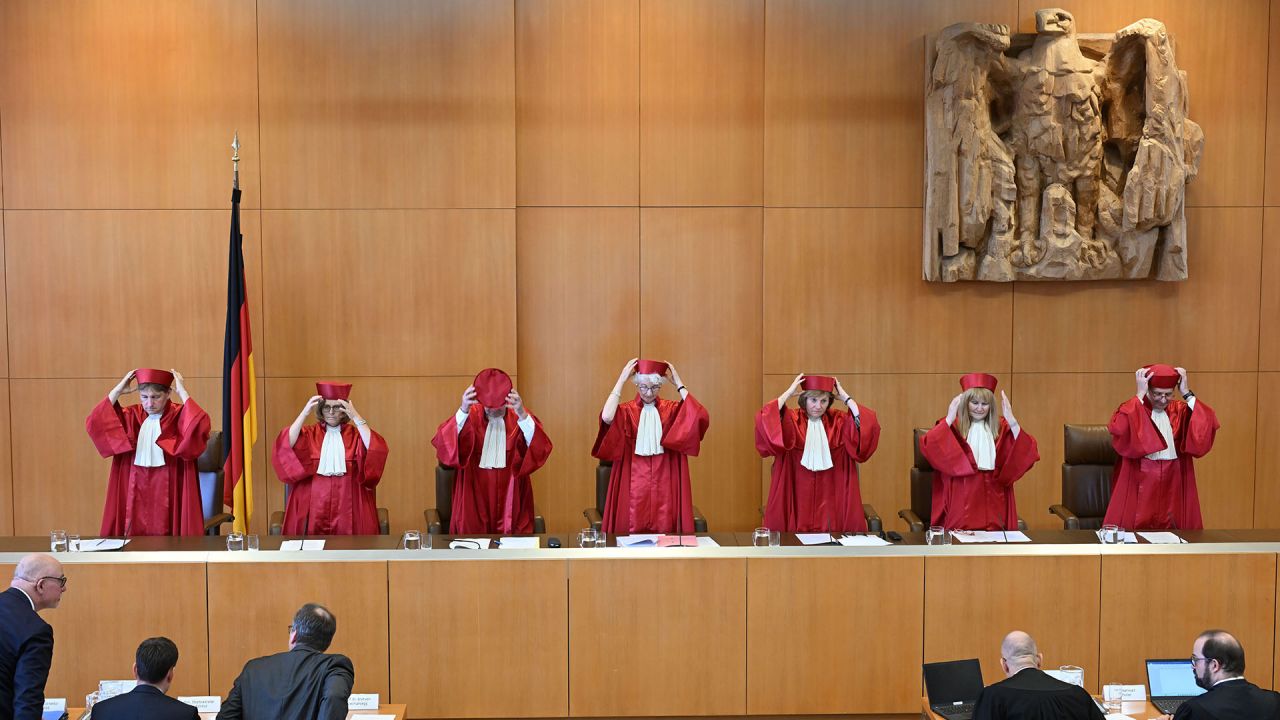 Berlin droht hohe Nachzahlung bei Beamtenbesoldung