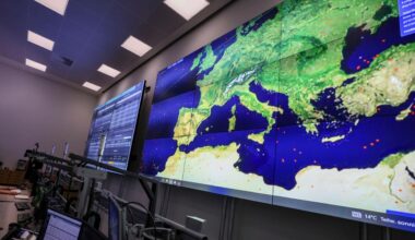 Verfolgungsjagden im All   | tagesschau.de