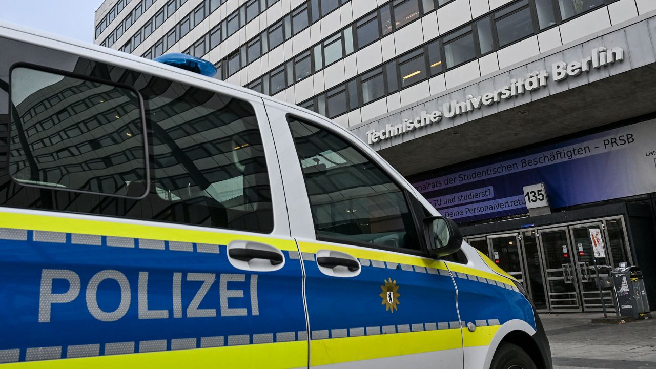 Feuerwehr sperrt TU-Hauptgebäude wegen technischer Mängel