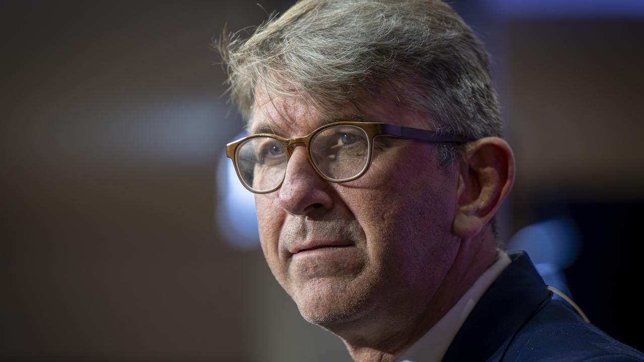 Kulturstaatsminister Weimer trennt sich von Firmenanteilen