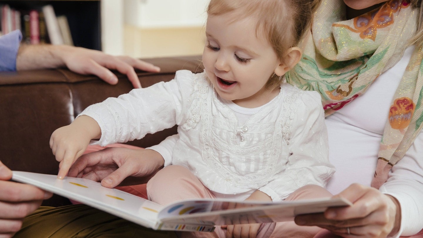 Fünf Tipps für Eltern, wie Bücher Kindern Spaß machen