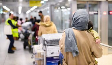 52 Afghanen mit Aufnahmezusage in Deutschland gelandet