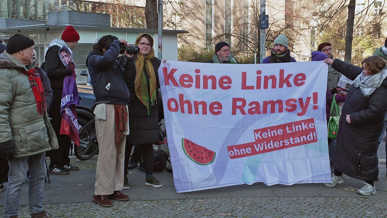Linke-Parteizentrale wegen Ausschluss von Aktivist Kilani kurzzeitig besetzt