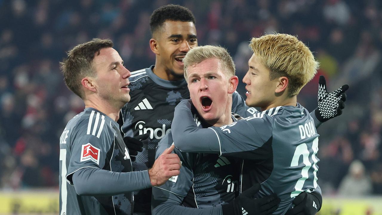 Bundesliga: Frankfurt nimmt Einladungen des 1. FC Köln dankend an