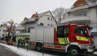 Balkon in Schönau brennt