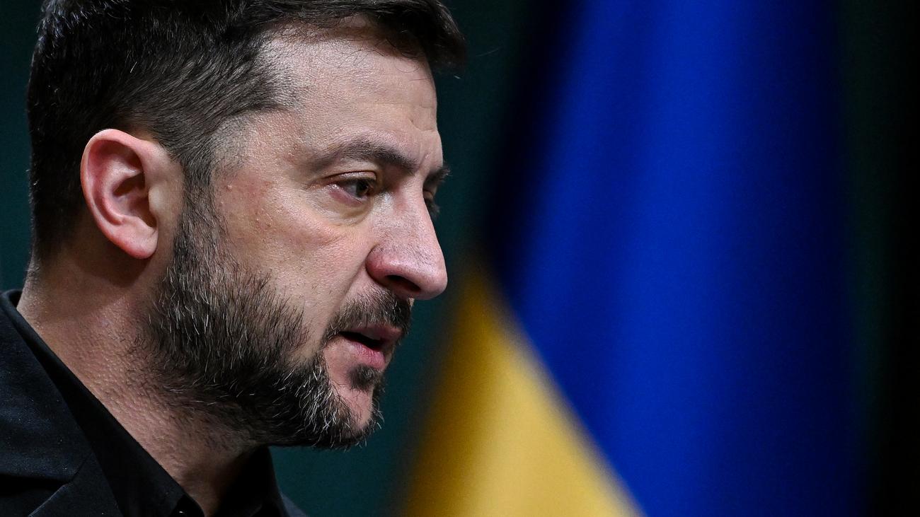 Ukraine: Selenskyj will Verteidigungsbranche wegen Korruptionsverdachts prüfen