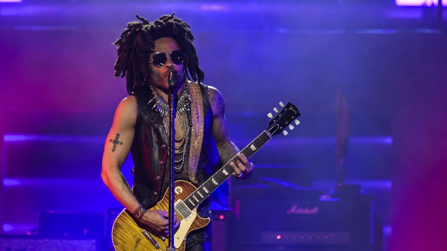 Fan reißt Lenny Kravitz Dreadlocks aus: „Brisbane, das war wild“