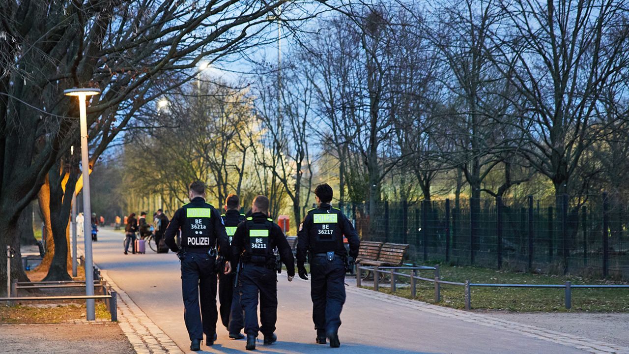 33-Jähriger von sechs Männern im Görlitzer Park niedergeschlagen