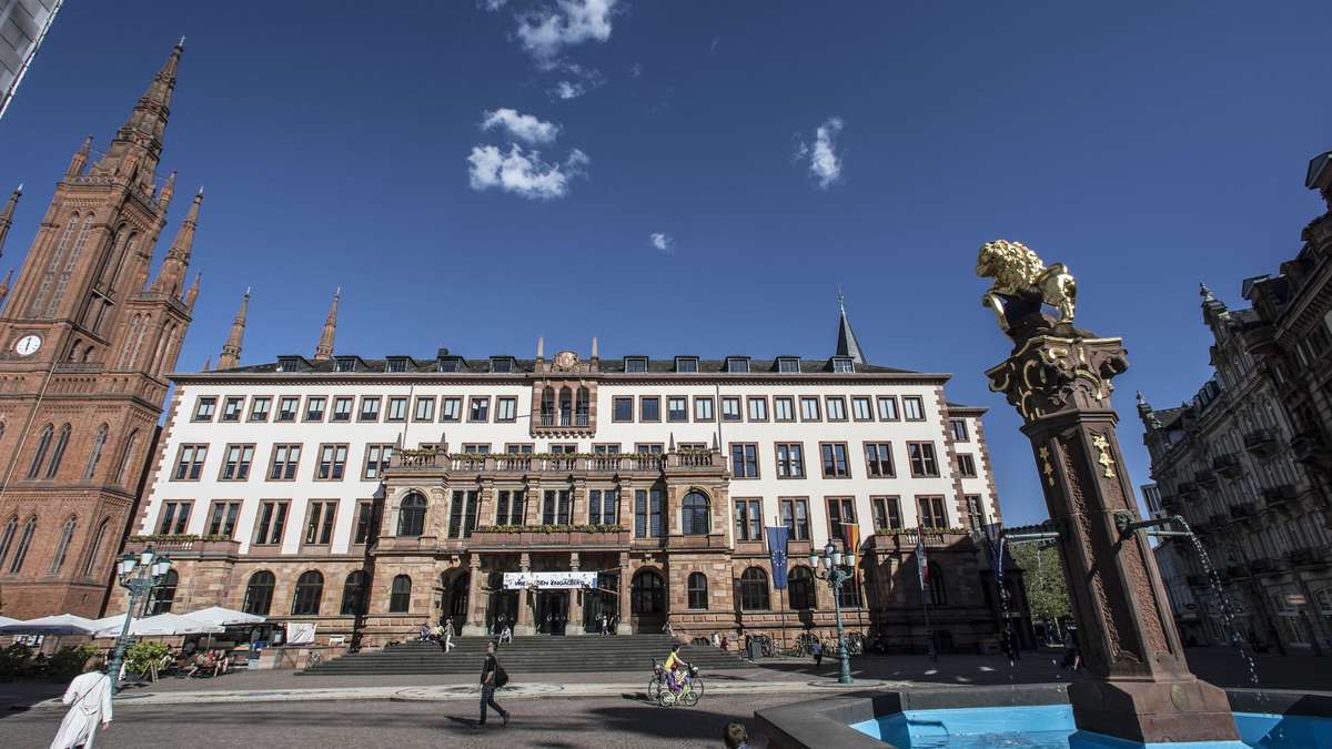 Wiesbaden fehlen 74 Millionen Euro wegen hoher Gewerbesteuer