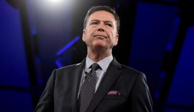 Donald Trump: Klage gegen früheren FBI-Chef James Comey abgewiesen