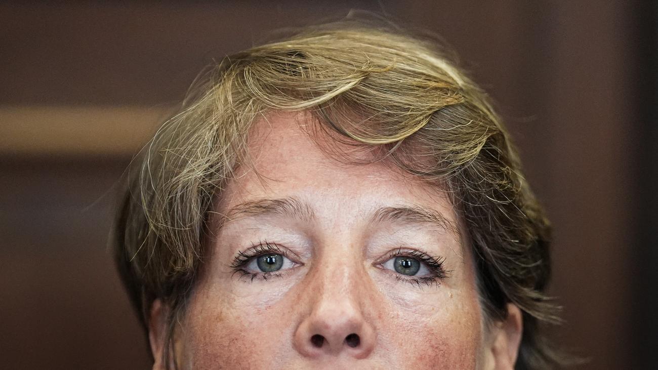 Block-Prozess: Der lange Arm der Christina Block