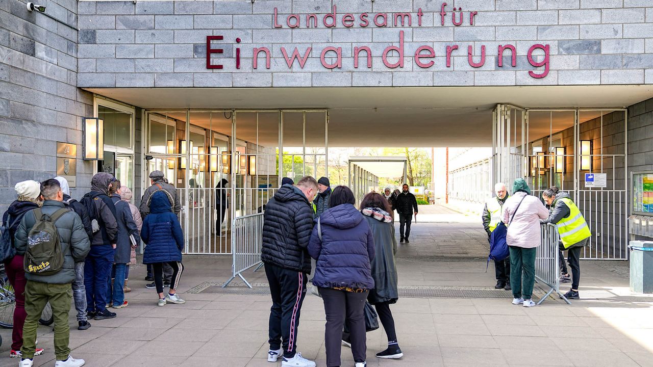 Berlin erlebt Rekordzahl an Einbürgerungsklagen