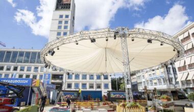 Hitze in Stuttgart: Der „EM-Schirm“ kehrt nicht zurück – 2026 droht Hitze auf dem Marktplatz - Fußball-Europameisterschaft 2024