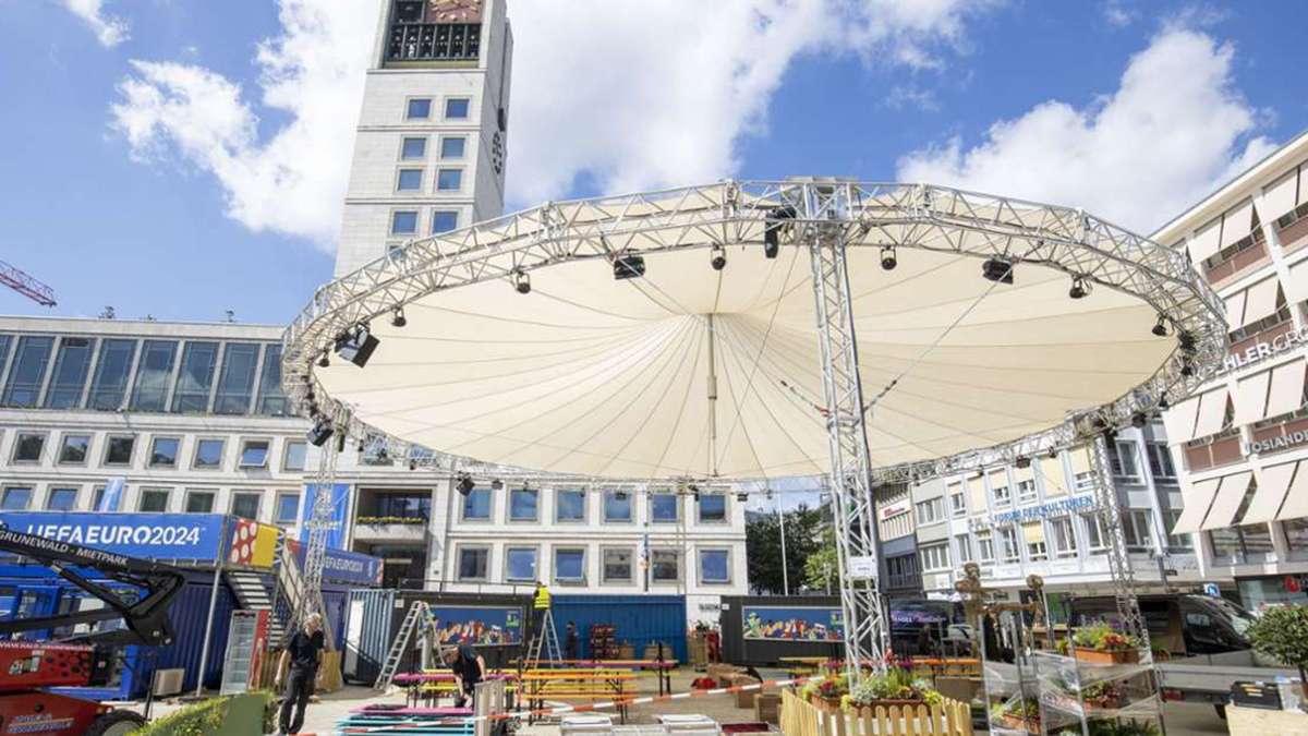 Hitze in Stuttgart: Der „EM-Schirm“ kehrt nicht zurück – 2026 droht Hitze auf dem Marktplatz