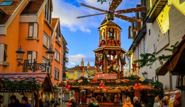 Ettlinger Weihnachtsmarkt 2025 eröffnet mit Freifahrten für Kinder