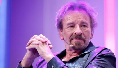 "Leben liegt in Gottes Hand": Thomas Gottschalk öffnet seinen Rentenbescheid