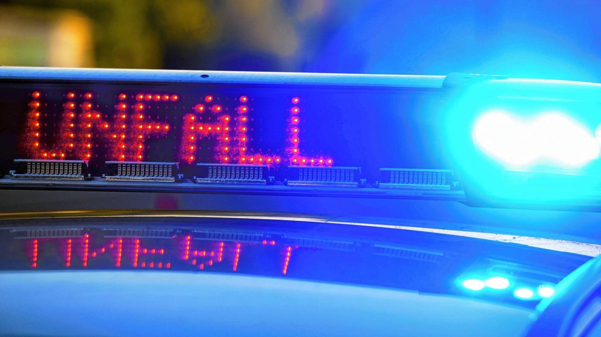 Unfall in Karlsruhe-Stupferich: Linienbus rammt Kleinbus