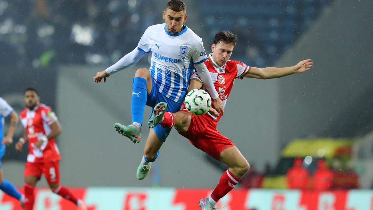 Conference League: Mainzer Siegesserie reißt gegen Universitatea Craiova
