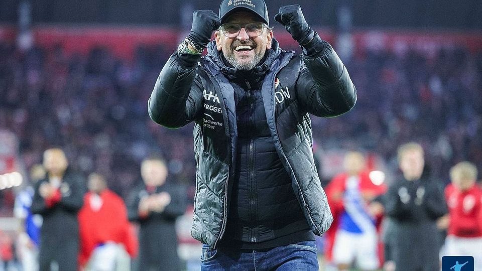 Traditionsschlager in Duisburg, Tabellenführer Cottbus gegen Köln