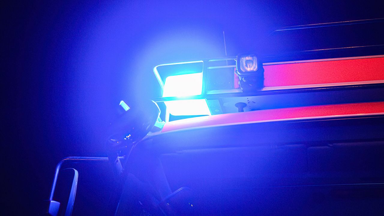 55-Jährige bei Autounfall eingeklemmt und schwer verletzt